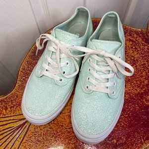 Like New Vans Mandala Print